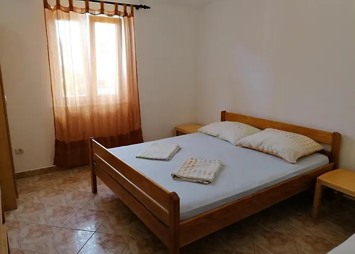 아파트 Venera Ražanac