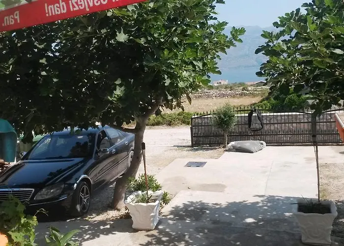 아파트 Venera Ražanac