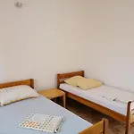 Venera Lägenhet Ražanac